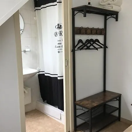 Bed & Breakfast Knooppunt70 *