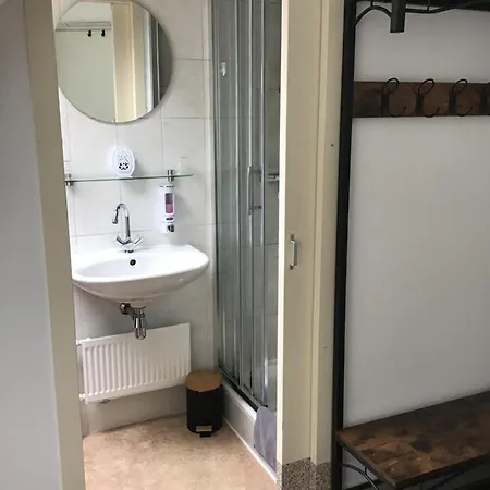 Knooppunt70 Bed & Breakfast 4*