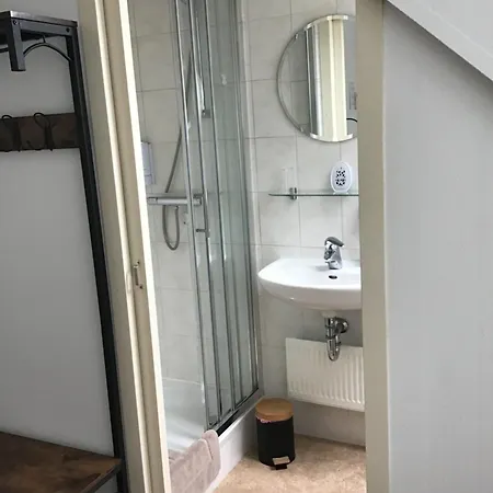 Knooppunt70 Bed & Breakfast Arcen