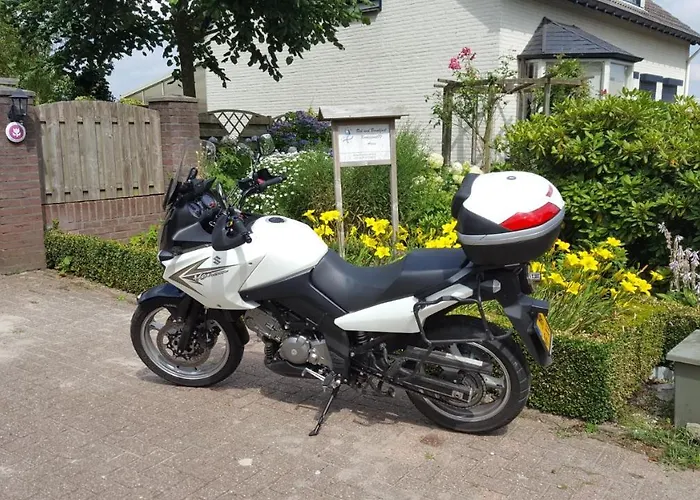 Knooppunt70 Bed & Breakfast