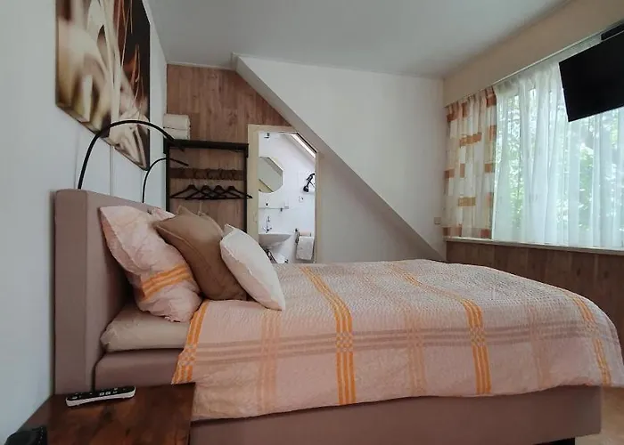 Knooppunt70 Отель типа 